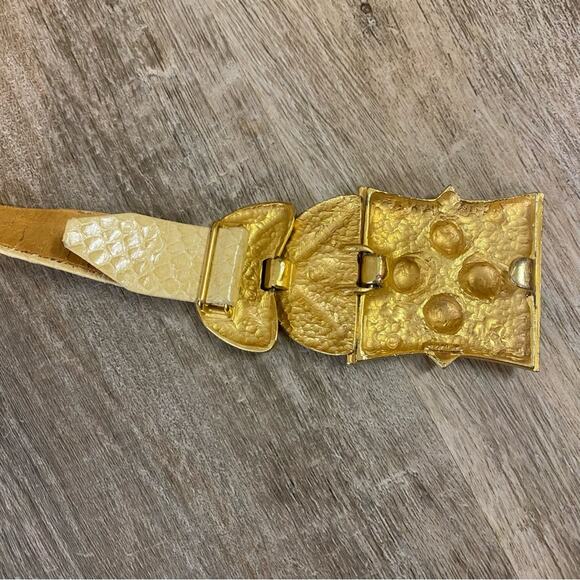Rare Vintage Alexis Kirk Gold Fashion Belt buckle with ivory embossed leather 30 - Picture 7 of 9